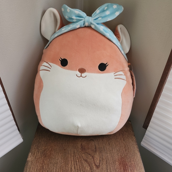 2025 Erica the Chinchilla 12 In Squishmallow Nwt - Picture 1 of 2